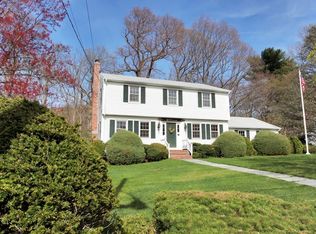 36 Rustic Dr, Waldwick, NJ 07463