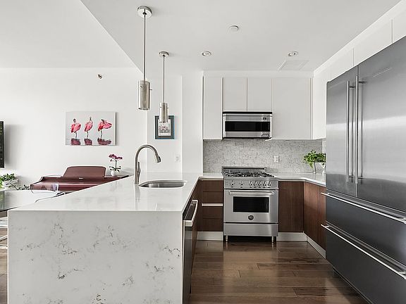 3rd image of 11-35 45th Ave #2B