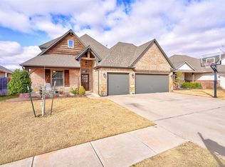 19109 Windy Way Rd, Edmond, OK 73012