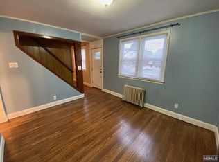11 Hobart Pl, Clifton, NJ 07011