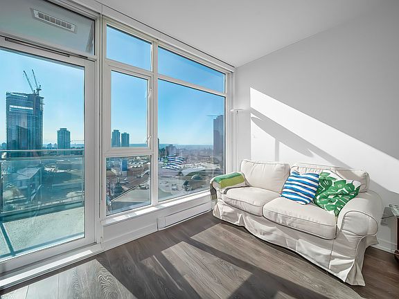 4th image of 4688 Kingsway St #2508