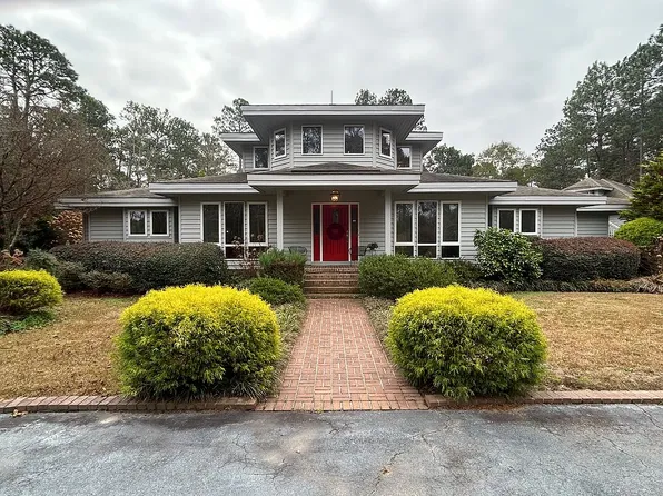 205 Peck Woods Rd, Camden, SC 29020