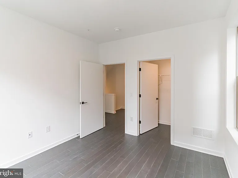 3111 Parkview Walk — Photo 20