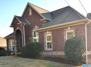 201 Creekview Ln, Lincoln, AL 35096