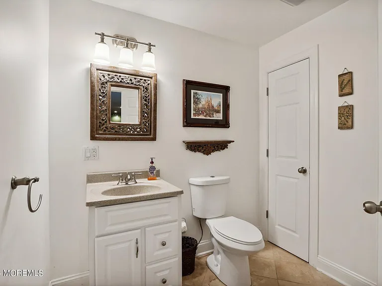 317 Worthington Ave — Photo 68