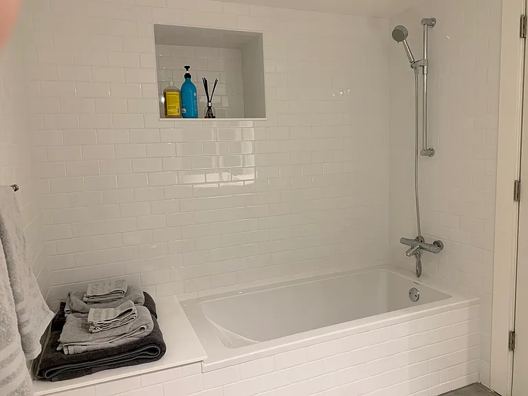 25 E Main St #1 — Photo 6