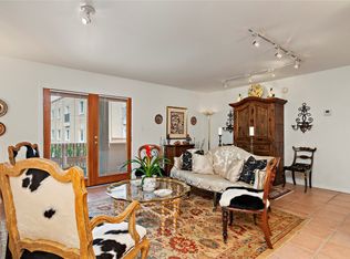 663 Bishops Lodge Rd APT 46, Santa Fe, NM 87501