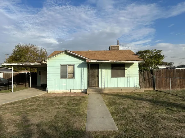 550 S Larkin St, Tulare, CA 93274