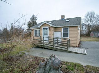 104 Girard Ave, Newport, RI 02840