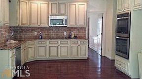 3rd image of 2310 Twelvestones Dr