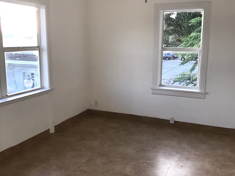 413 E Michigan St #2 — Photo 3