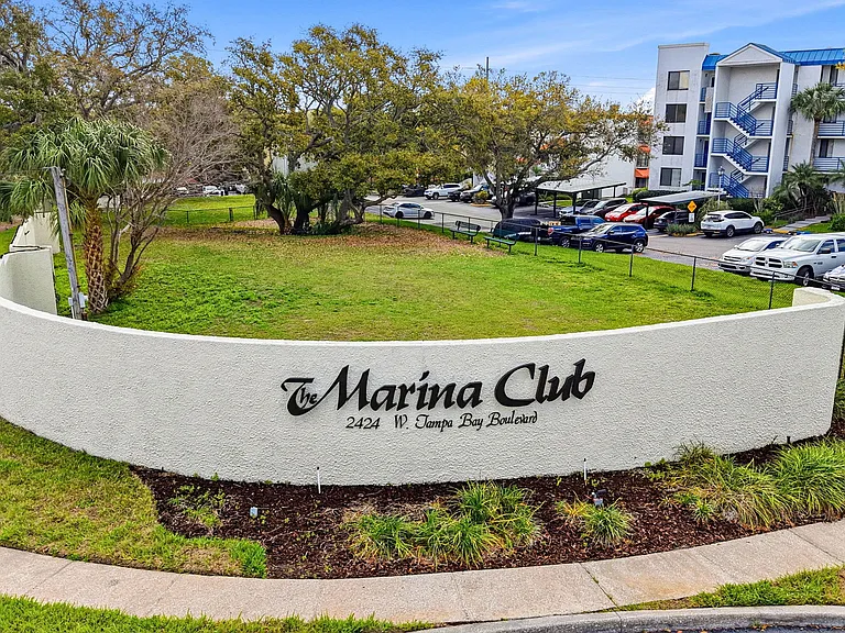 2424 W Tampa Bay Blvd #M404 — Photo 26