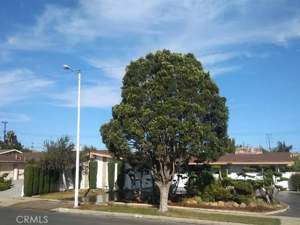 6732 Wooster Ave, Los Angeles, CA 90056