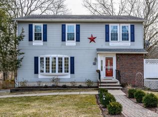 23 Linmor Ave, Newton, NJ 07860