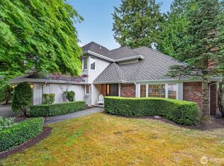 Parkside Lane, Kirkland, WA 98033