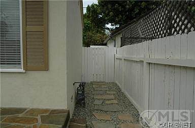 3rd image of 4367 Kraft Ave