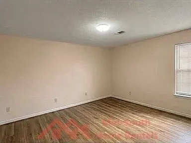 1263 Tunica St — Photo 5