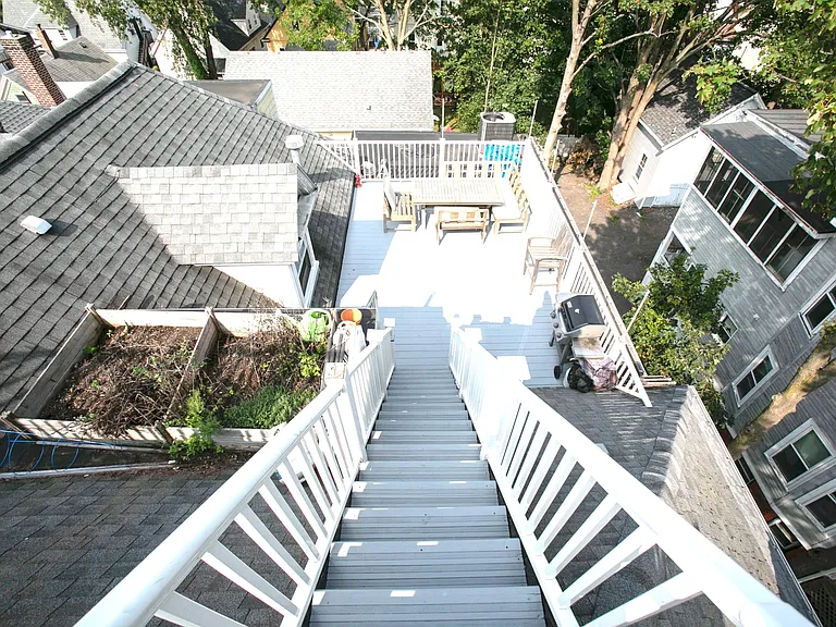 26 Adams St #4 — Photo 3