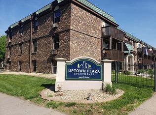 Uptown Plaza, Minneapolis, MN 55404