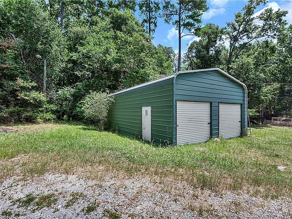 2nd image of 301 Lawson Rd