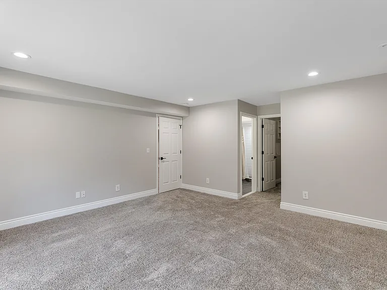 1113 N Old Woodward Ave #78 — Photo 21