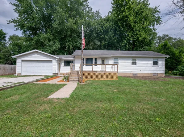 12010 S Michener Ln, Mapleton, IL 61547