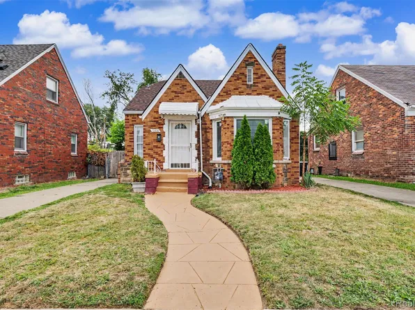 7308 Winthrop St, Detroit, MI 48228