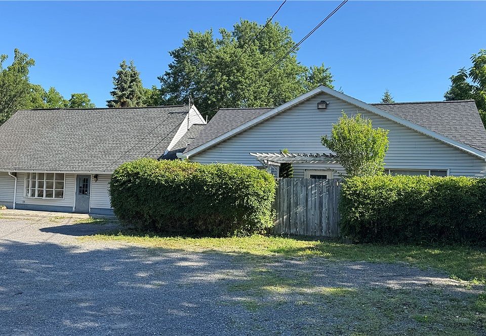 1st image of 10 Auburn Rd