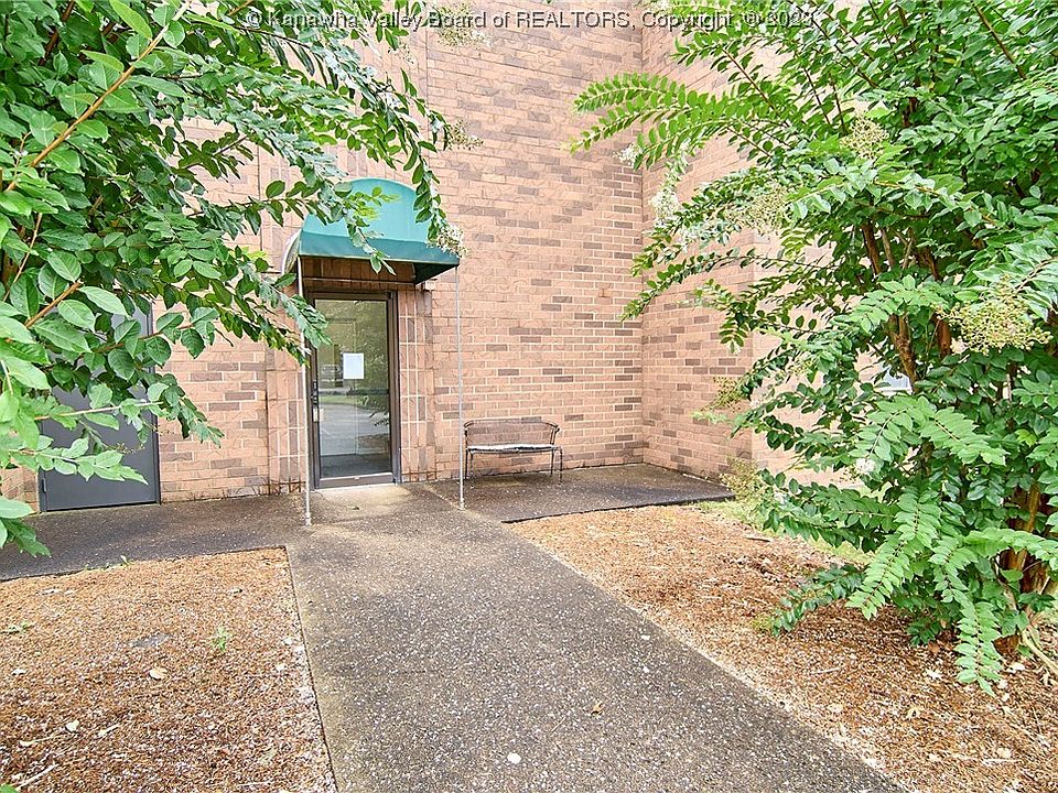 1st image of 5 Players Club Dr APT B103
