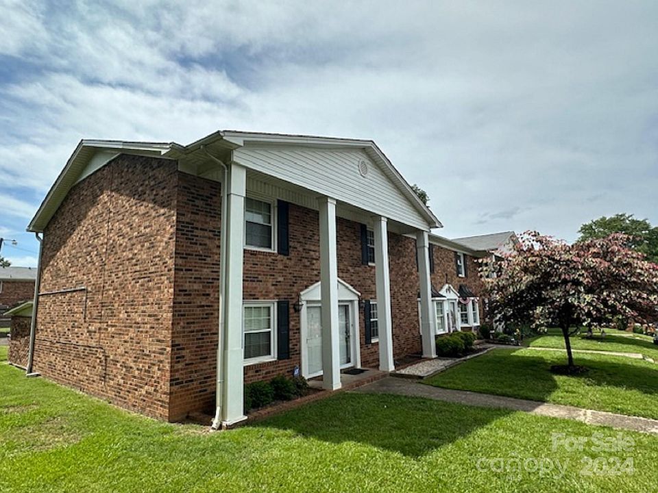 155 17th St NW, Hickory, NC 28601 Zillow