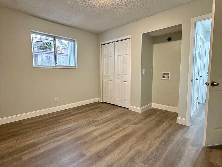 5035 Westchase Ct — Photo 7
