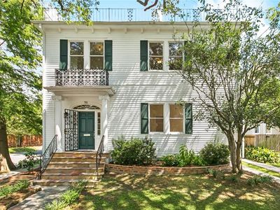 71 Neron Pl, New Orleans, LA, 70118