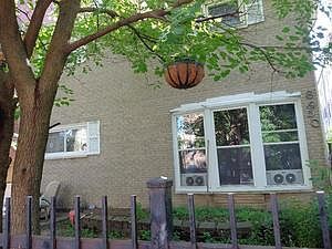 2nd image of 6950 N Ashland Blvd Unit E