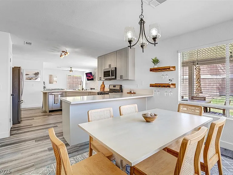 818 Holly Sprig Ct — Photo 30