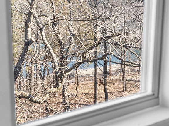 4th image of 225 Lower Emerald Bay Circle #B-16 BLDG B