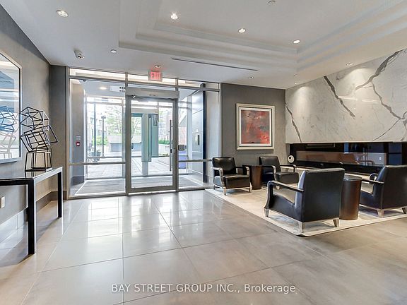4th image of 60 Berwick Ave #1212