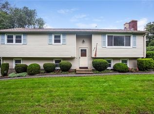 420 Linkfield Rd, Watertown, CT 06795