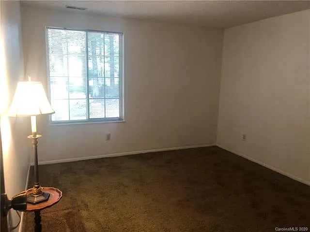 8200 Mahogany Dr — Photo 16