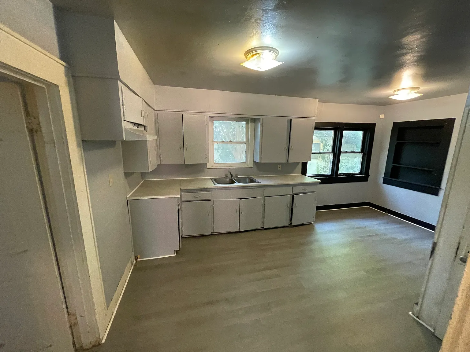 2 bed, 879 sqft, $650 — Photo 3