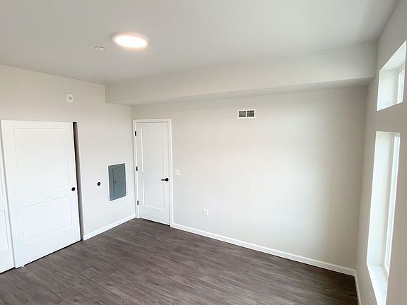 4th image of 510 State Ave NE #208