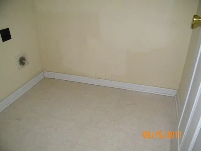 3 bed, 1600 sqft, $1,795 — Photo 4