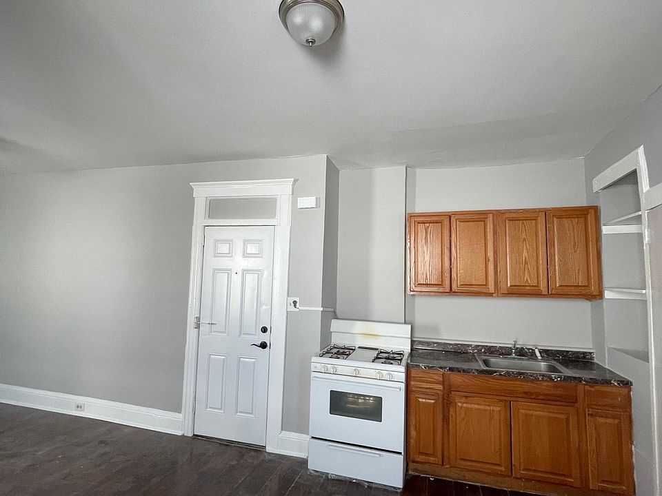1st image of 12 E Passaic Ave Floor 1
