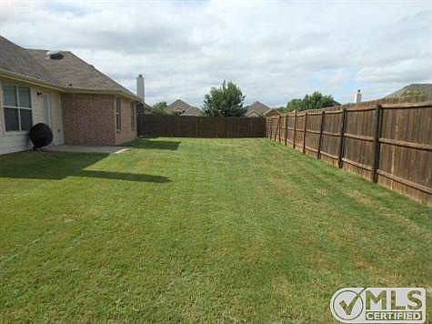 4th image of 5307 Daywood Ln