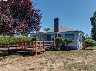 585 Oakway Rd, Eugene, OR 97401