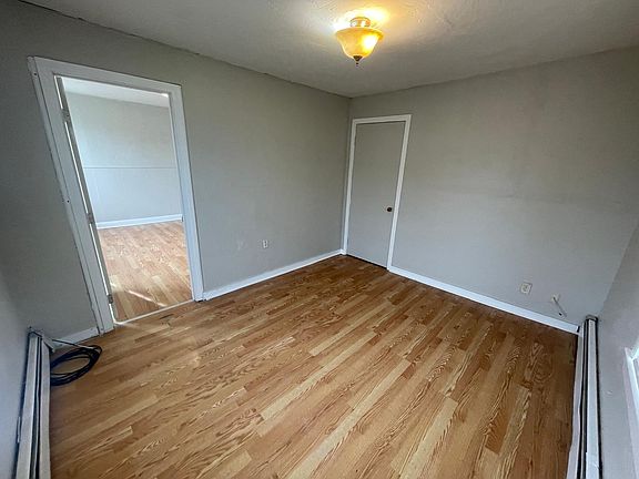 5th image of 5 Forest Ave #7