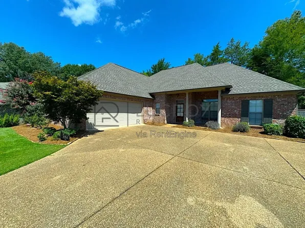 120 Marion Dr, Clinton, MS 39056