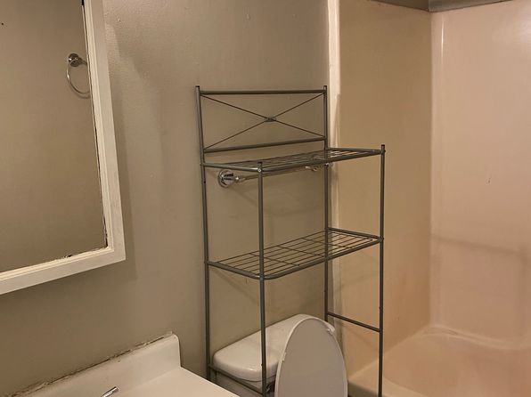 170 Valley Ct APT 5