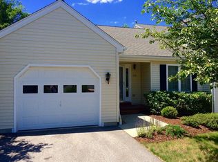126 Saddlebred Rd, Fitchburg, MA 01420