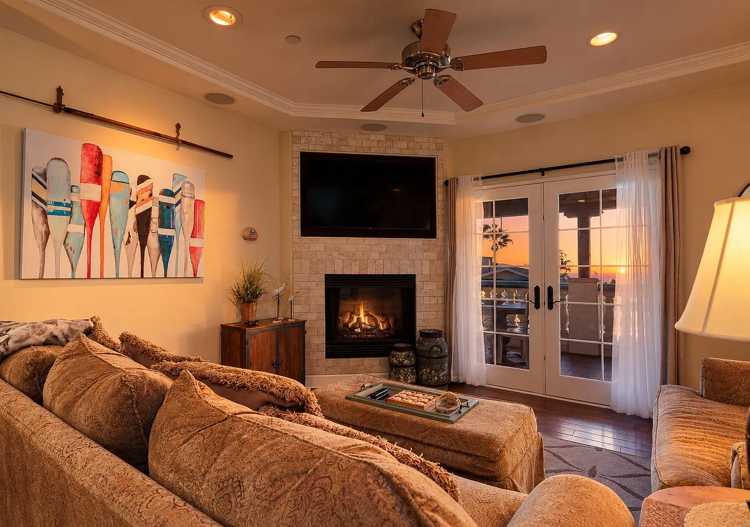 3 Bedroom + 3.5 Bathroom Condo | Mandalay Shores | Oxnard | Fully Furnished Rental — Photo 3