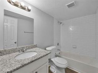 1500 S 3rd St #7, Conroe, TX 77301